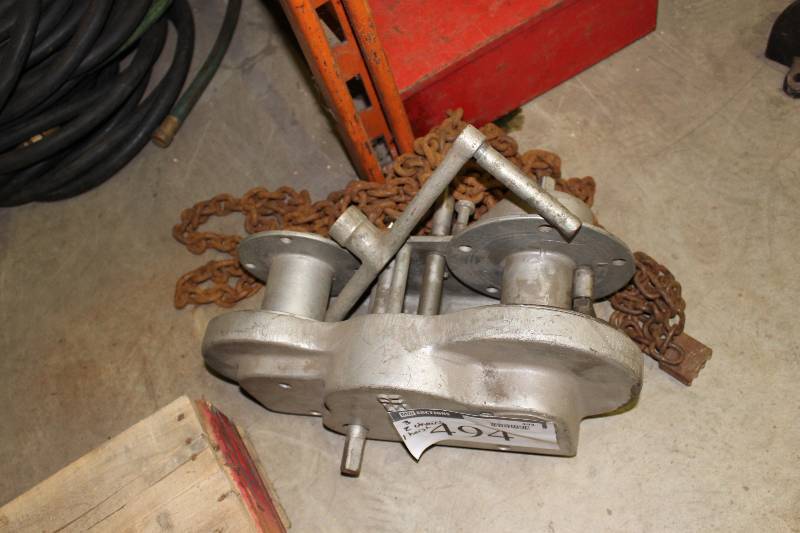lot 494 image: Lot of (3) Chains (2) Hoist (1).