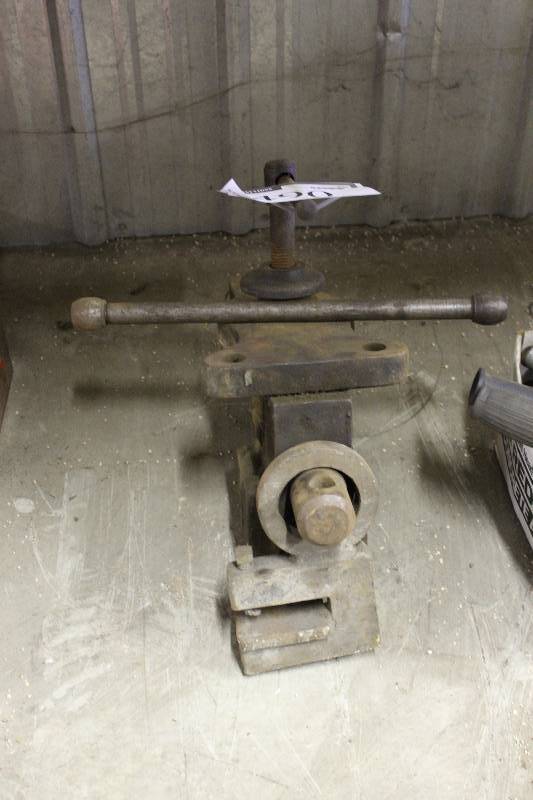 lot 490 image: Lot of (2) Including Heavy-Duty Vise Pipe Bender.