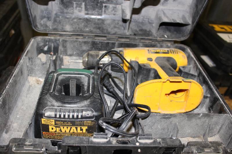 lot 465 image: DeWalt Cordless Drill wHard Case & Charger No Battery.