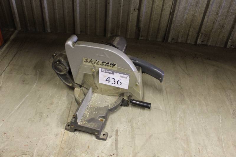 lot 436 image: Skilwsaw Professional Model 3810 Miter Box Saw 10.