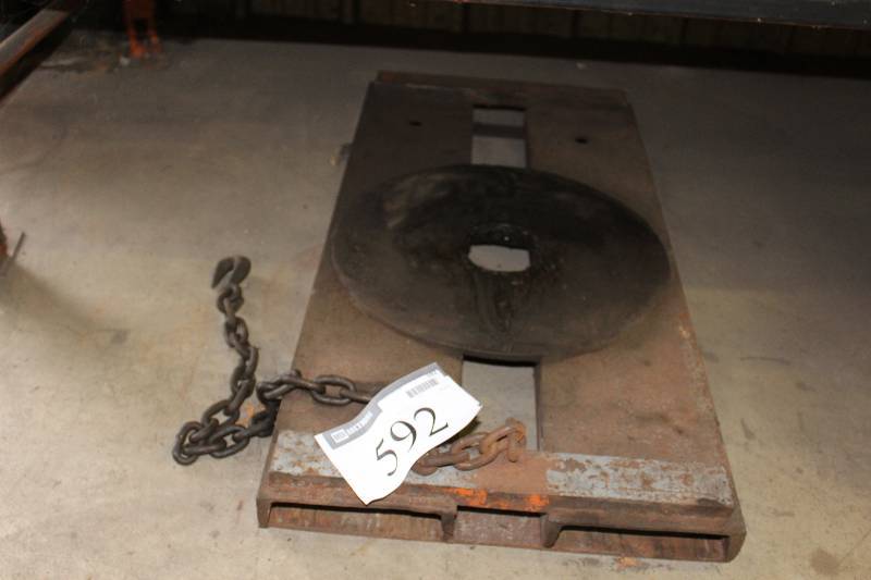 lot 592 image: Metal Plate wAttached Chain.