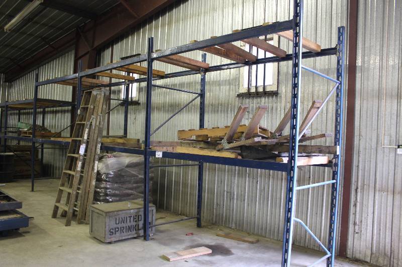 lot 649 image: Pallet Racking Lot Including Uprights 10 x 4 (4) Uprights 8 x 4 (3) Cross Beams 8 x 2.5 (24).