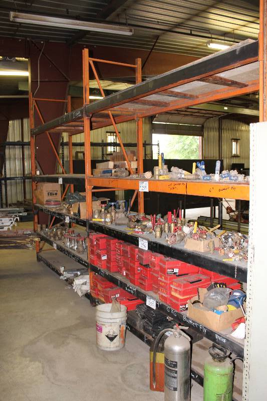 lot 654 image: Pallet Racking Lot Including Uprights, 10 x 2.5 (3) Cross Beams 8 x 2.5 (20).
