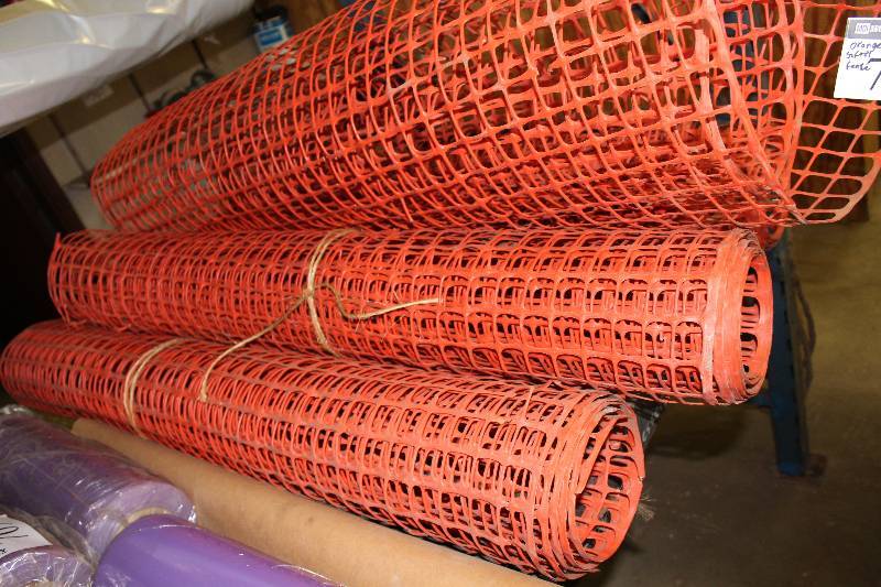 lot 710 image: Lot of Plastic Orange Safety Fence.