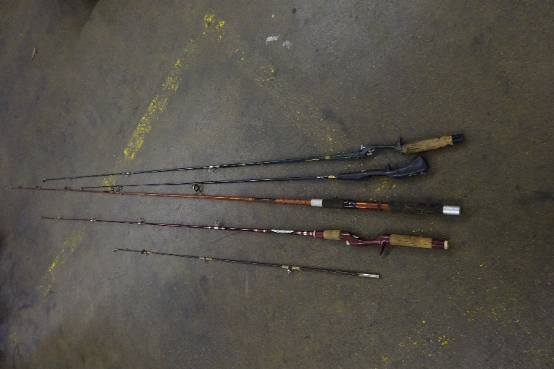 4 fishing poles