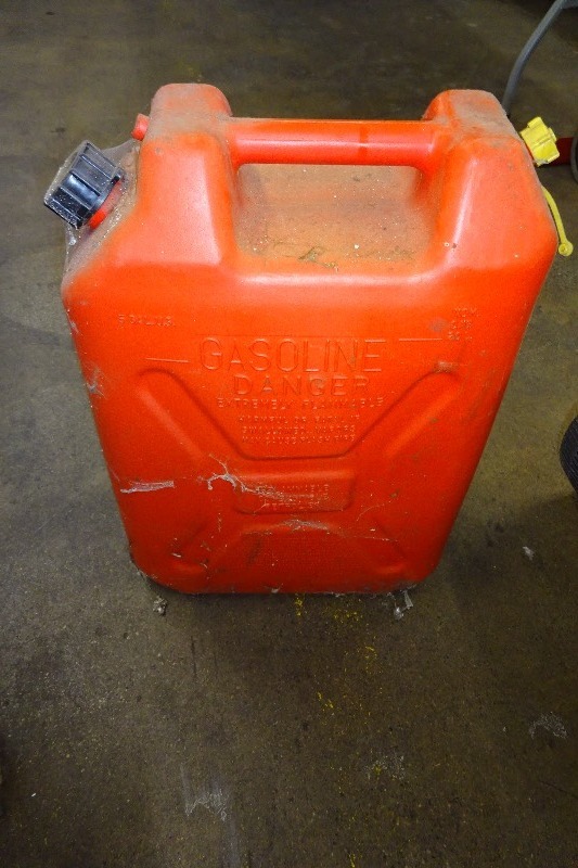 5 Gal gas can
