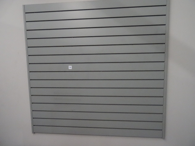 Slat wall