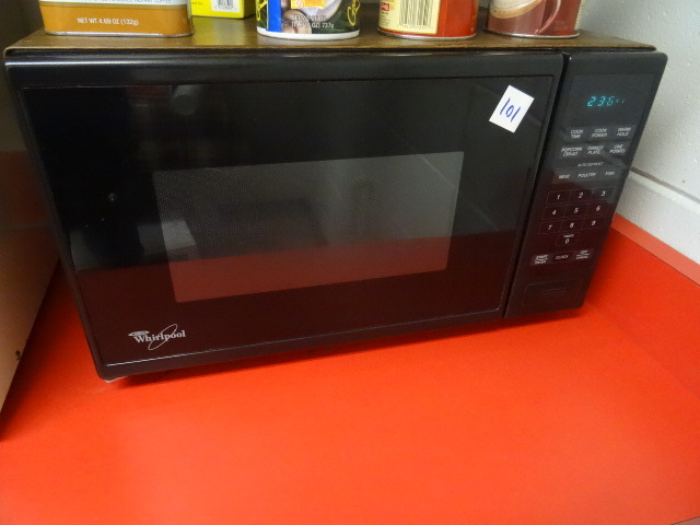 Whirlpool microwave.
