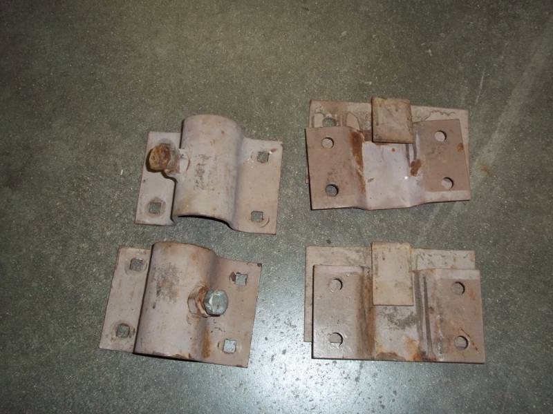 Dock hardware set