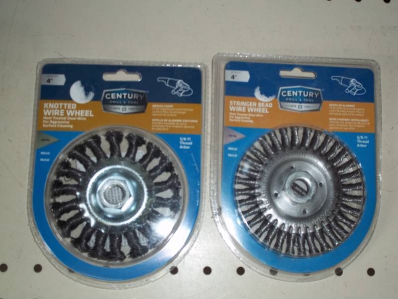 New pair of 4 wire wheel