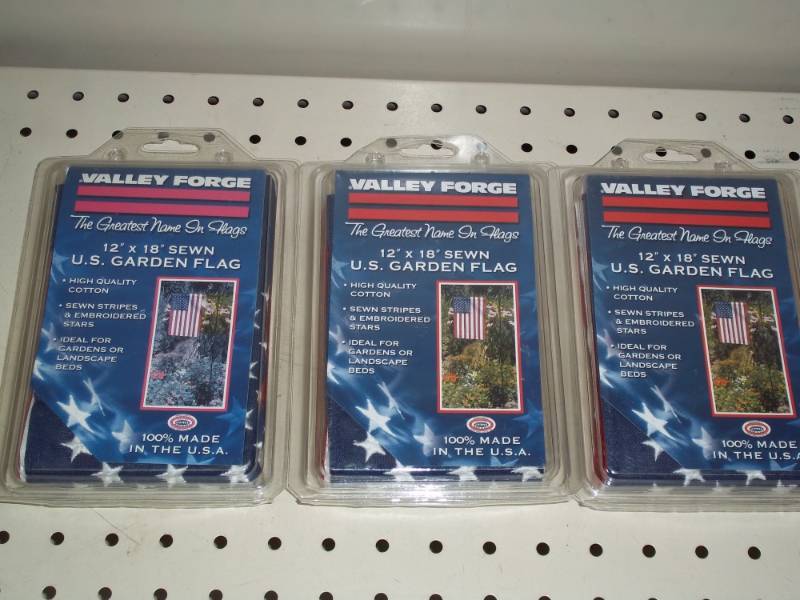 3 New US Garden Flags