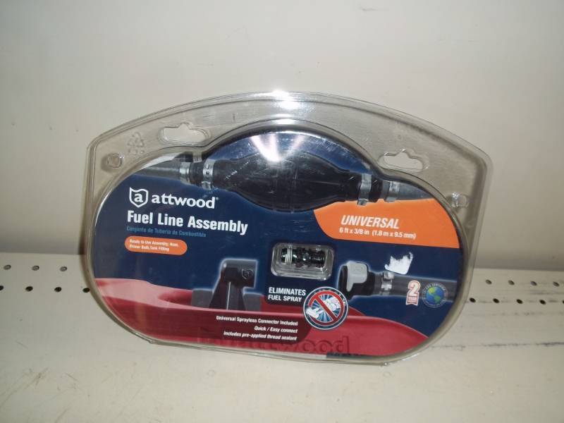 Attwood Universal fuel line assembly