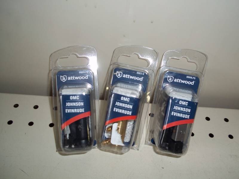 Attwood omc connectors