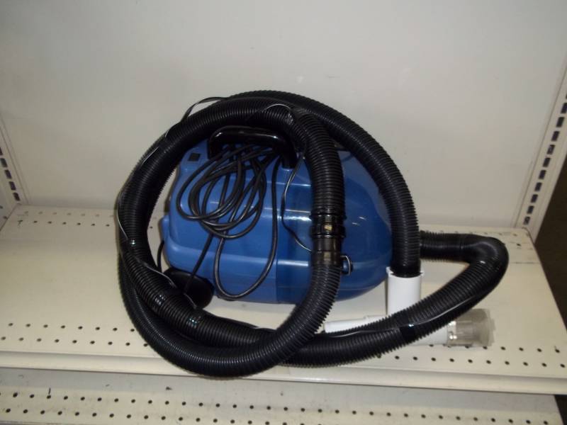 Sanyo Vacuum Cleaner Hair cutting machine.