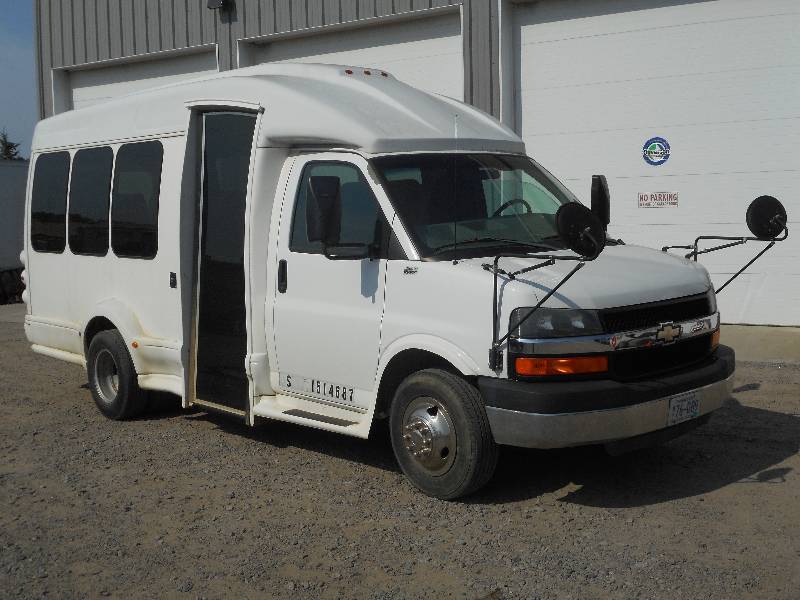 lot 1 image: 2006 Terra-Transport Passenger Bus,...
