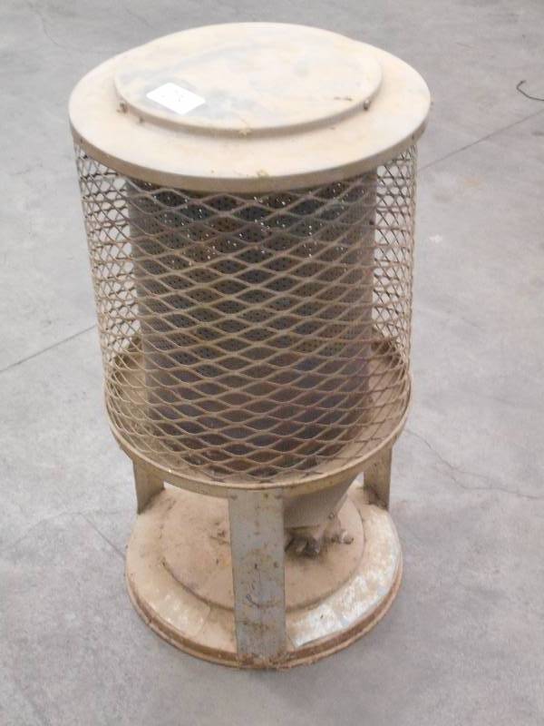 lot 33 image: LP-Gas Shop Heater ...