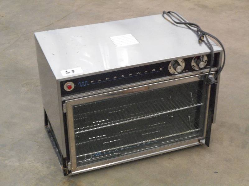 lot 55 image: Faberware 120Volt Turbo Oven With G...