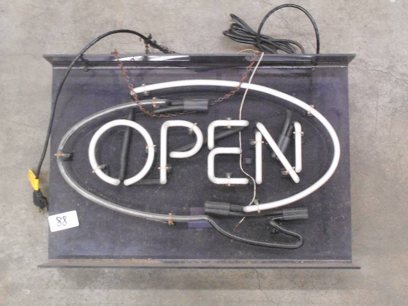 lot 88 image: 120Volt Neon OPEN Sign, Works ...