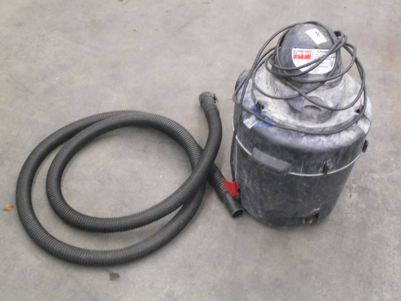 lot 99 image: Dayton 6-Gallpn WetDry Vac With Ho...
