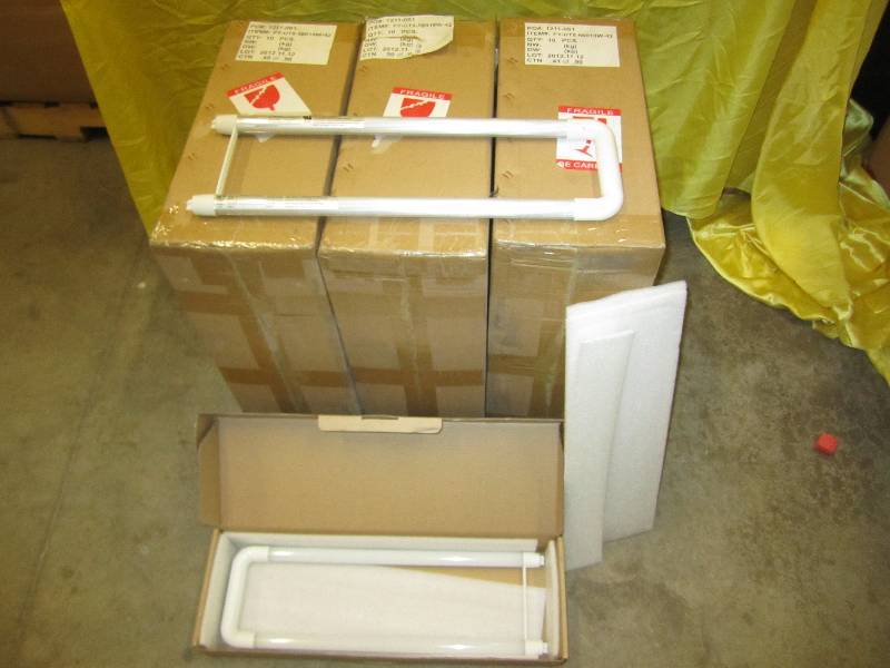Horseshoe LED light tubes, lot of 3...