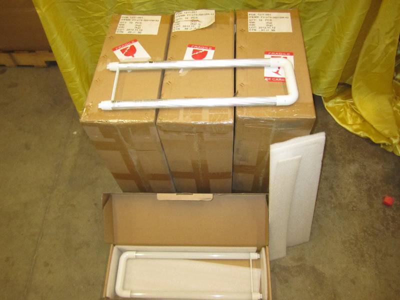 Horseshoe LED light tubes, lot of 3...