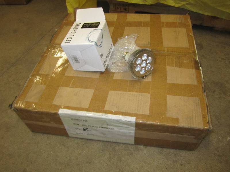 Case of 25 LED Lights, standard scr...