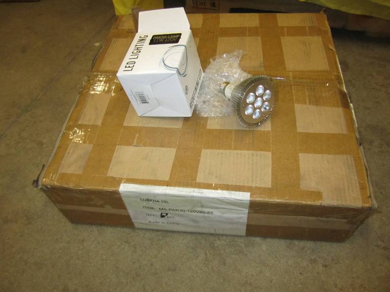 Case of 25 LED Lights, standard scr...