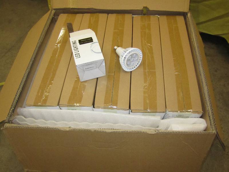 50 LED lights 1 case, standard sock...