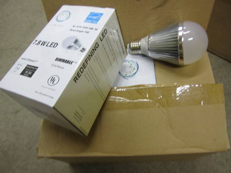 6 LED Lights, 1 case.  Standard soc...