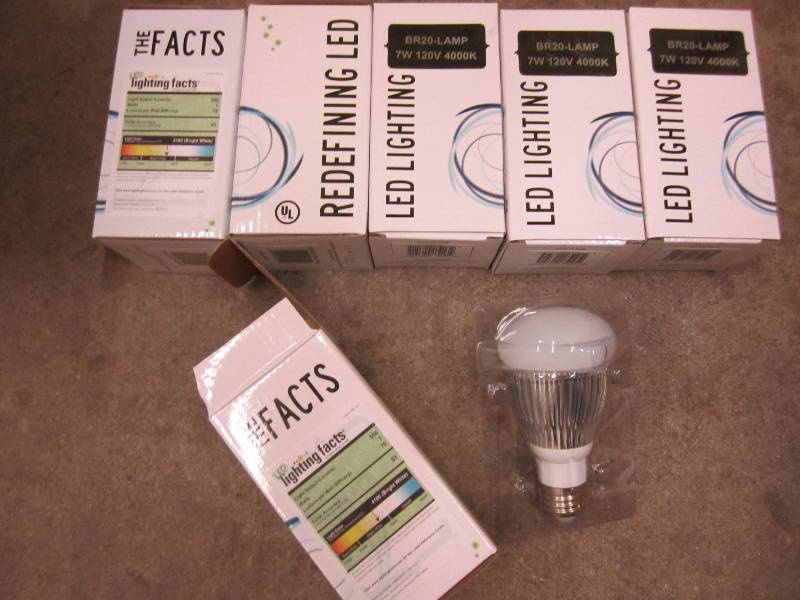 6 LED Lights, 1 case.  Standard soc...