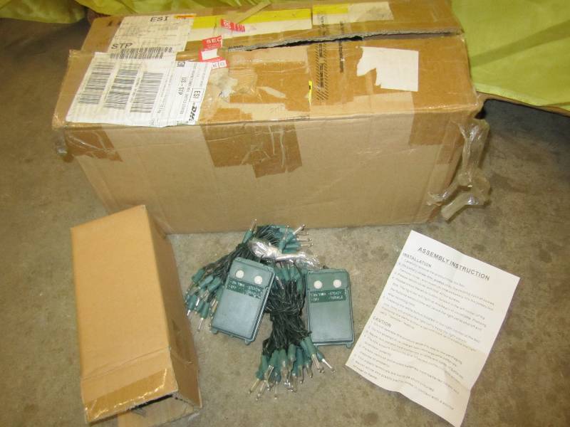 Case of 10 strands, LED white Chris...