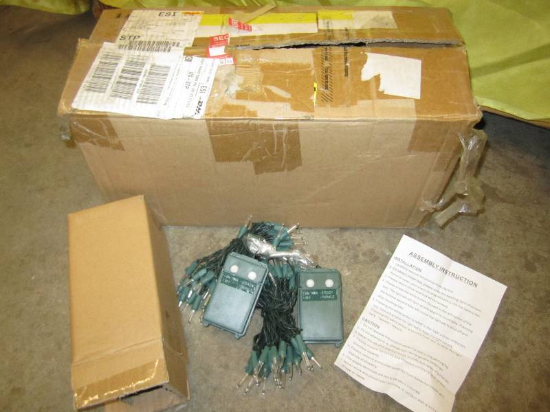 Case of 10 strands, LED white Chris...