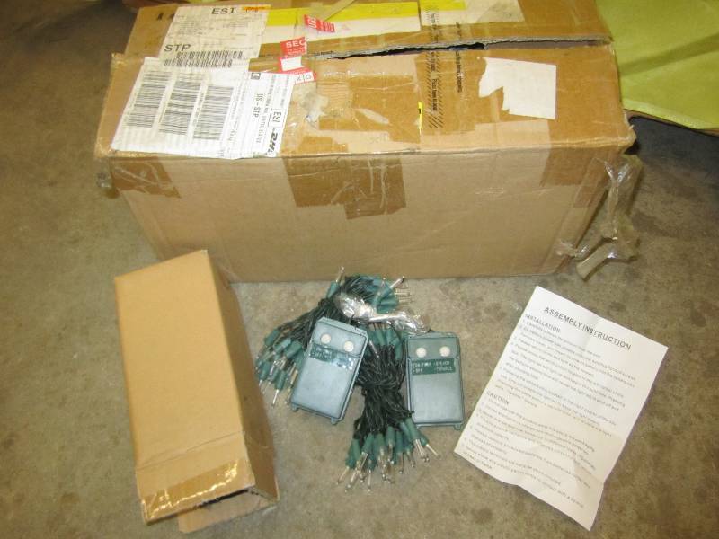 Case of 10 strands, LED white Chris...