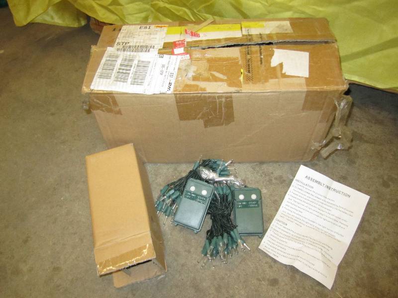 Case of 10 strands, LED white Chris...