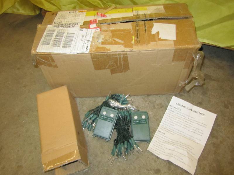 Case of 10 strands, LED white Chris...