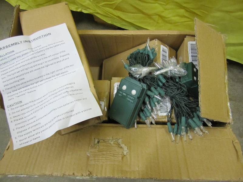 Partial Case of 9 strands, LED whit...