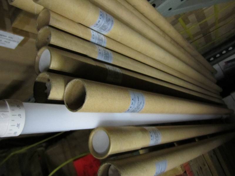 Lot of 16 LED tube lights.  5 foot ...