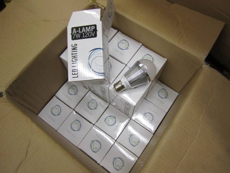 Partial case of 24 LED lights, full...