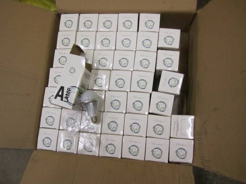 Case of 44 LED light bulbs, standar...