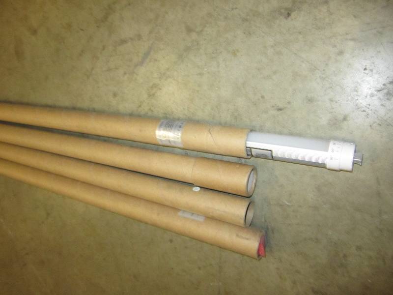 Lot of 4 LED retrofit lights,  8 fo...