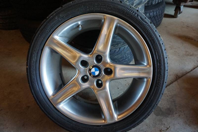 lot 55 image: Yokahama TiresBMW Rims