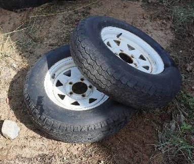 lot 59 image: Set of 2 - 13 Trailer Tires With Rims