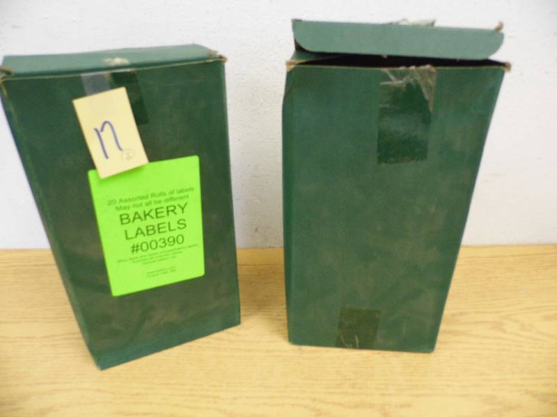 lot 17 image: Bakery Labels