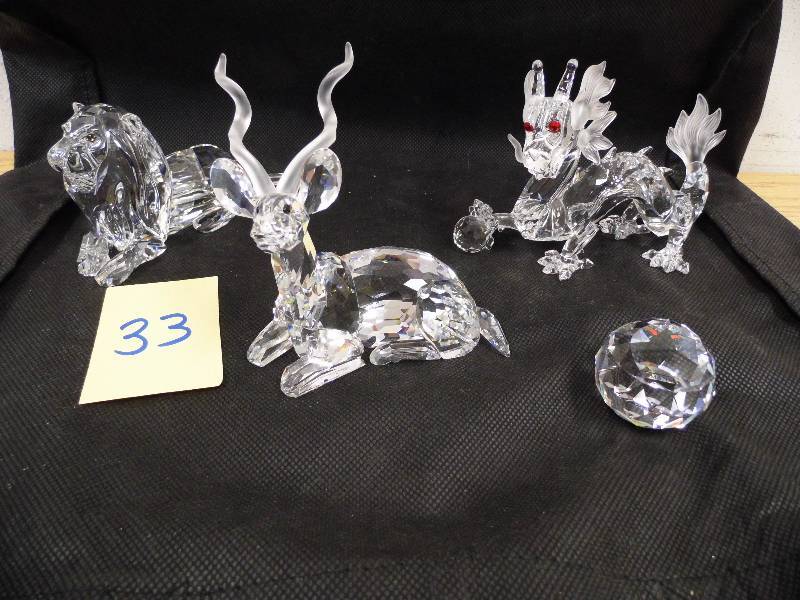 lot 33 image: Crystal Lion, Dragon, Elk, Germany