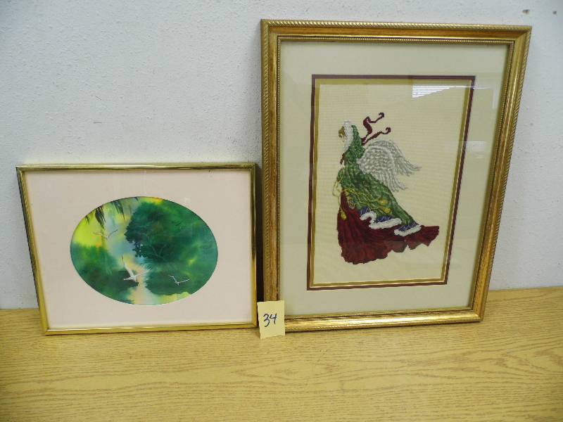 lot 34 image: Pictures