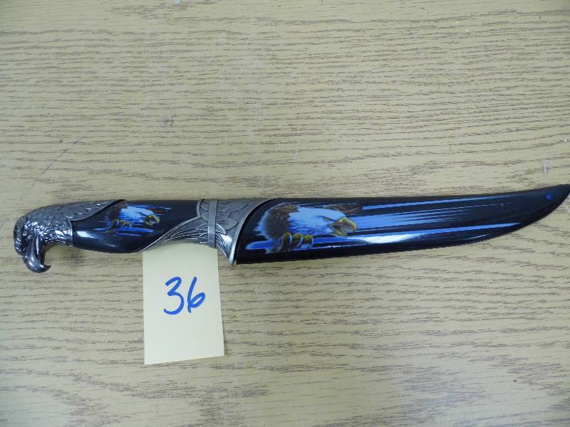 lot 36 image: Eagle Knife