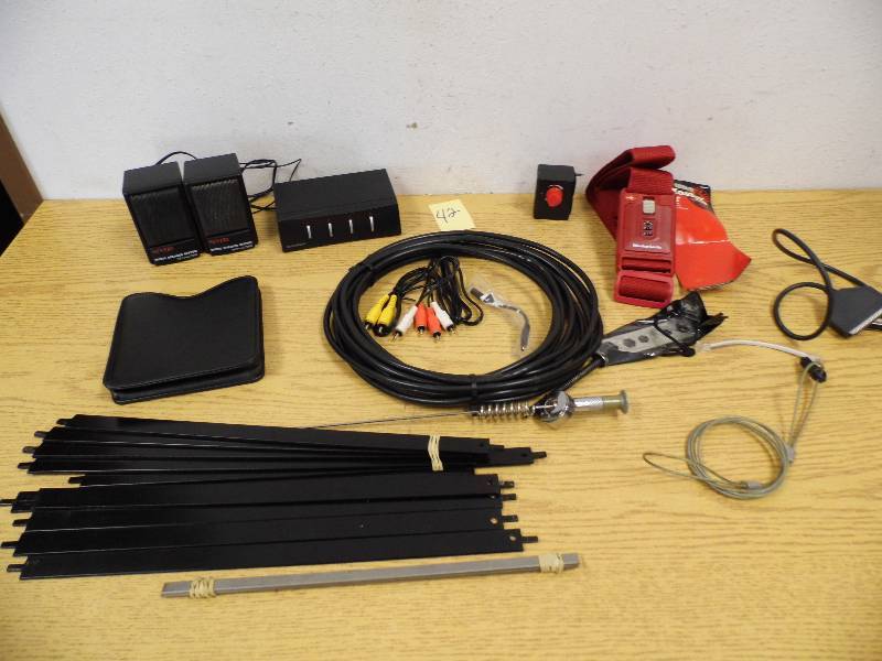 lot 42 image: Luggage Lock and Misc