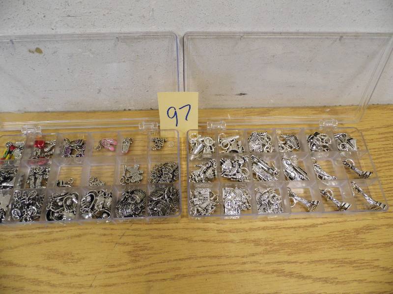 lot 97 image: 2 Organizers with Jewelry