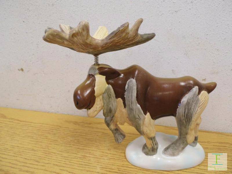 lot 1 image: Bobble Head Moose