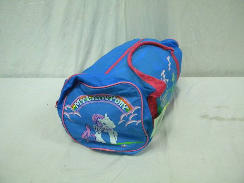 lot 340 image: Vintage My Little Pony Sleeping Bag